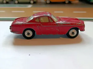 228 Volvo P1800 in red