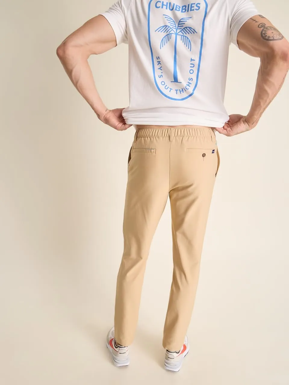 Chubbies Everywear Pants  Mens Chino Pants with 4-Way Stretch, Tapered Leg Fit, Wrinkle-Resistant Stretch Pants, 30 Inseam