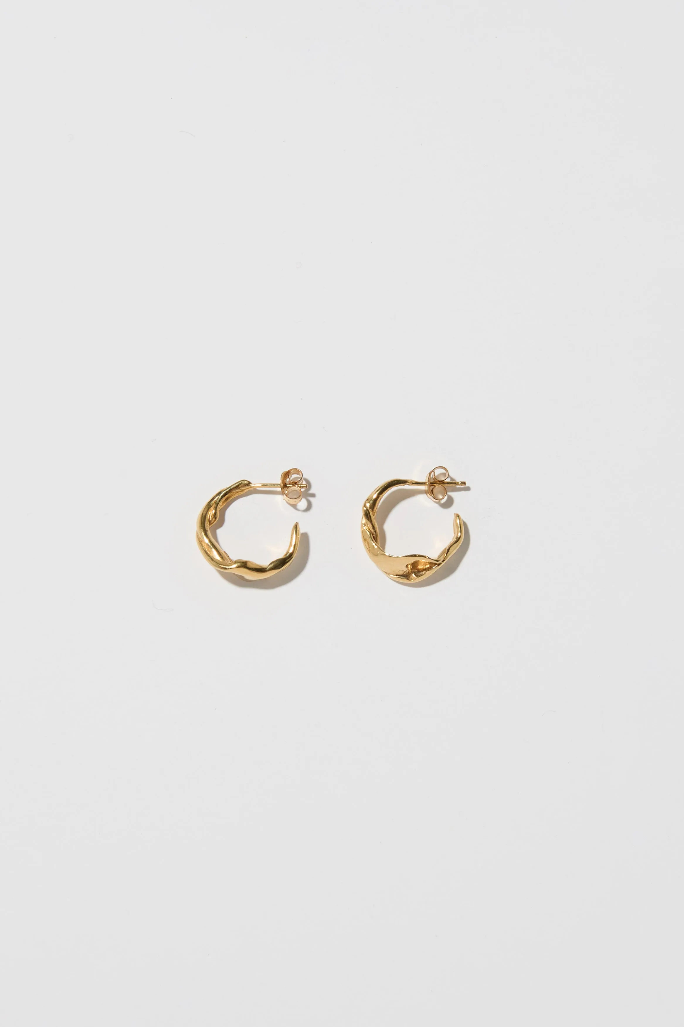 Faris Twist Hoops