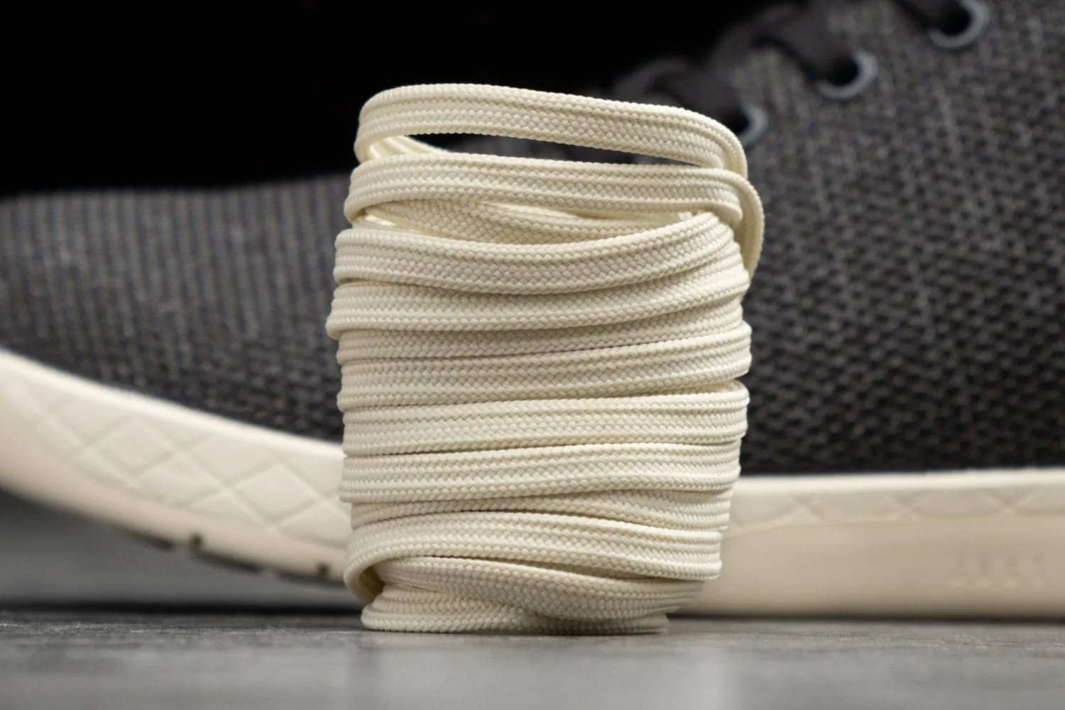 HIGH-TOP BLACK HEATHER TRAINER (WOMEN'S)