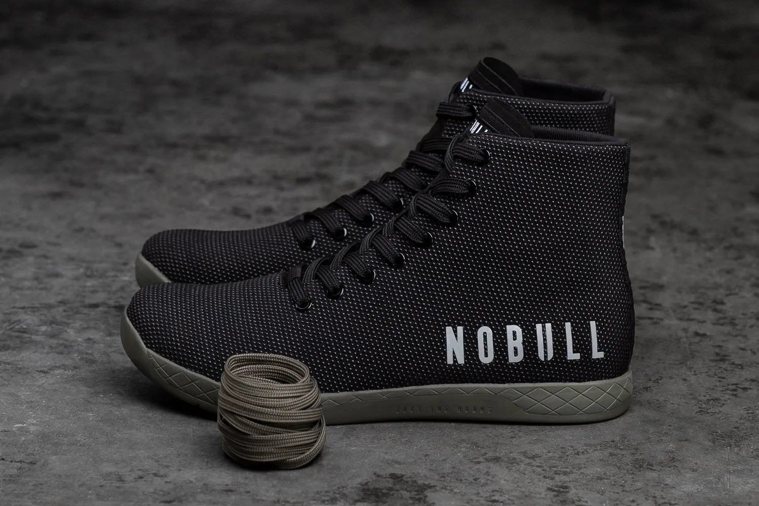 HIGH-TOP BLACK IVY TRAINER (WOMEN'S)