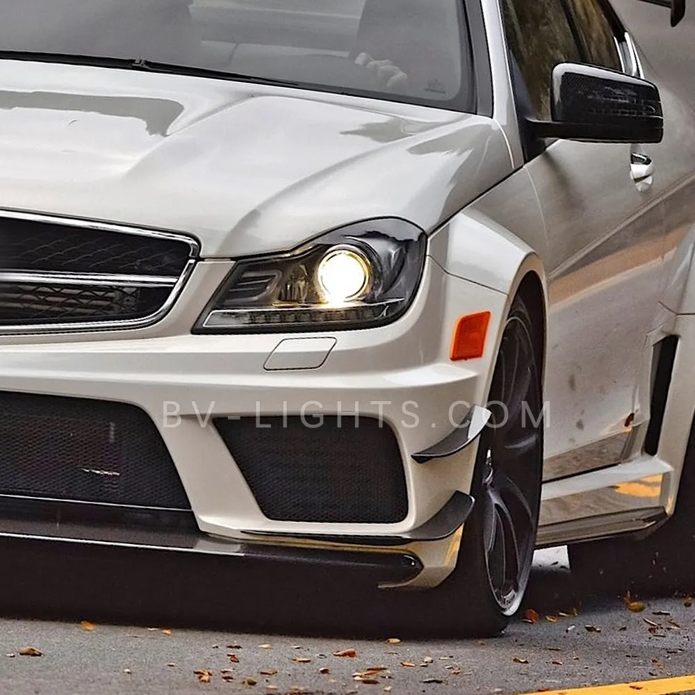 Mercedes Benz C-Class/W204  2011-2014 C200 C260 Modified headlight DRL Signal Front Head Lamp Suitable for the original car halogen