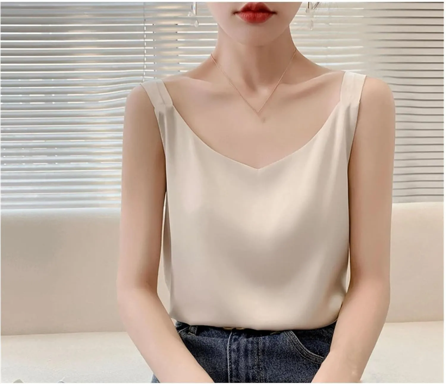 Women's Silk Camisole V-Neck Satin Bottoming Vest Sleeveless Sling Silk Tops
